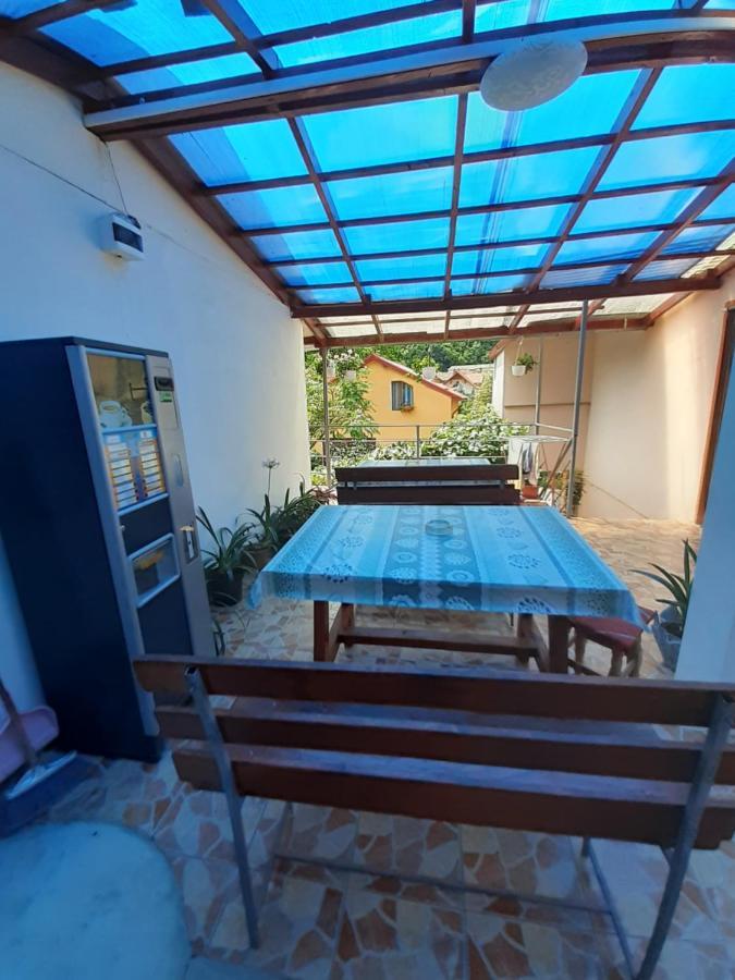 Appartement Casa Iza à Băile Herculane Extérieur photo